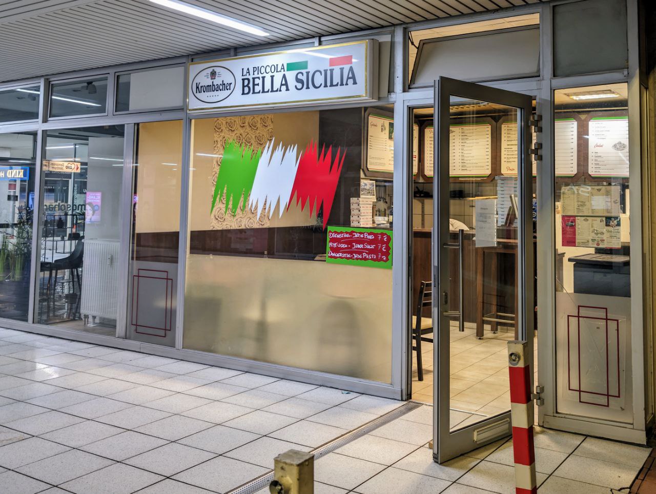 Pizzeria Außenansicht